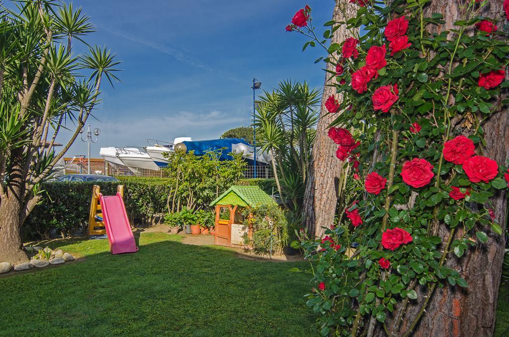Hotel Eden Cinquale Dış mekan fotoğraf